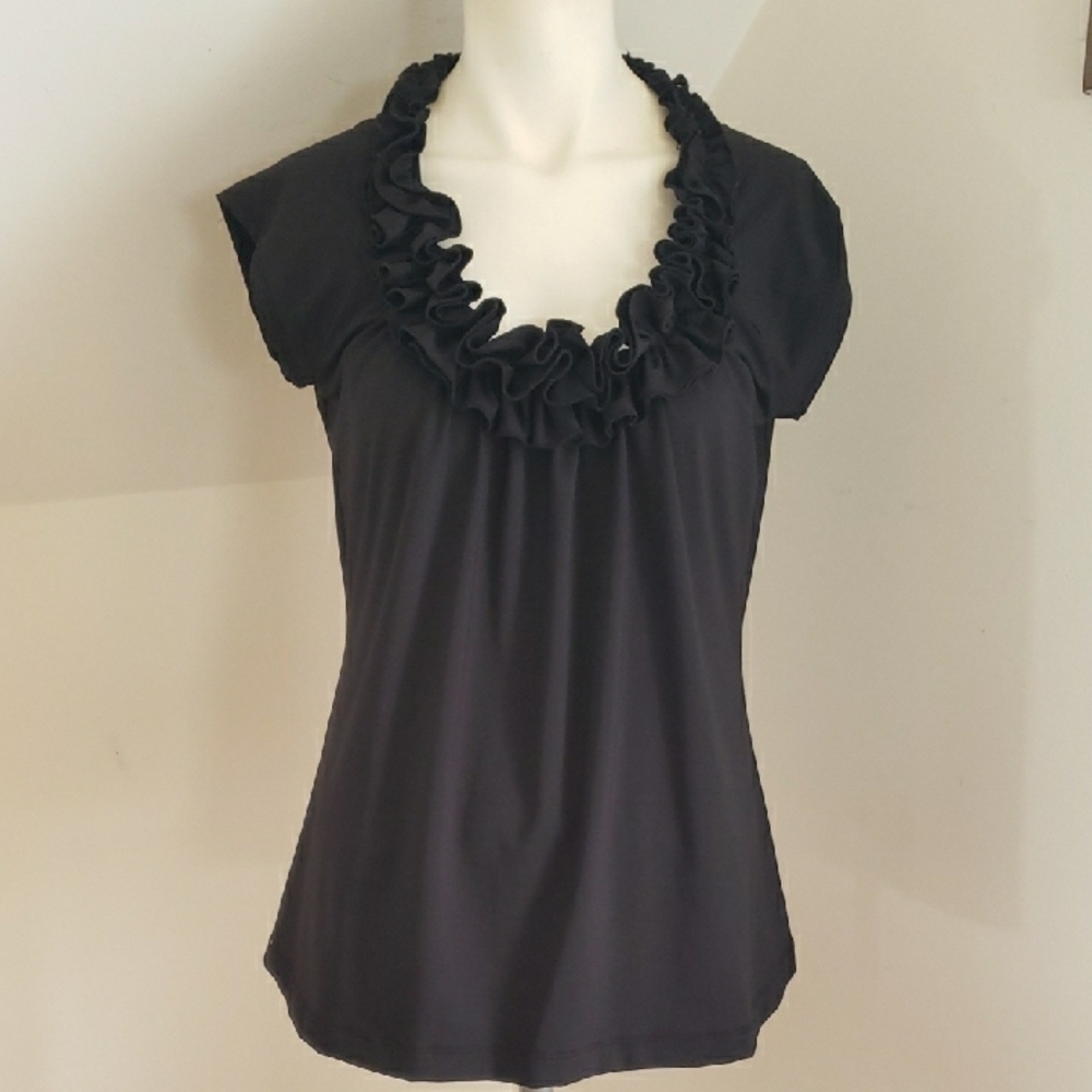 Chic Susie Rose Ruffled Neckline Black Cap Sleeve Blouse, Size L